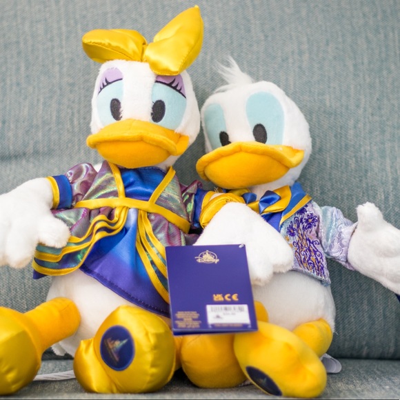 NWT Daisy and Donald Duck Plush 50th anniversary Disney - Picture 2 of 5